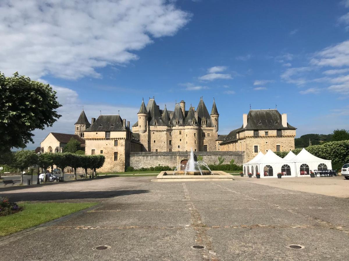 Town House Jumilhac-Le-Grandヴィラ エクステリア 写真