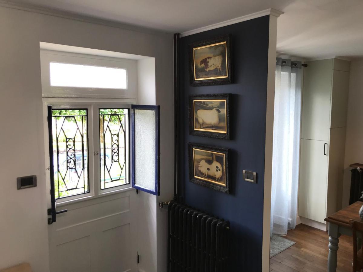 Town House Jumilhac-Le-Grandヴィラ エクステリア 写真