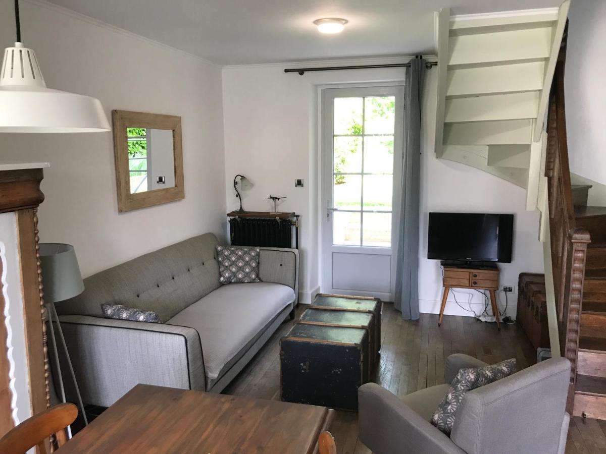 Town House Jumilhac-Le-Grandヴィラ エクステリア 写真